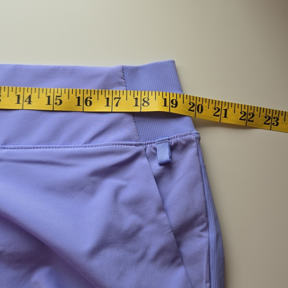 Athleta Size 18 Brooklyn Shorts Pastel Purple Pockets Travel‎ Beach Loungewear - Picture 6 of 7
